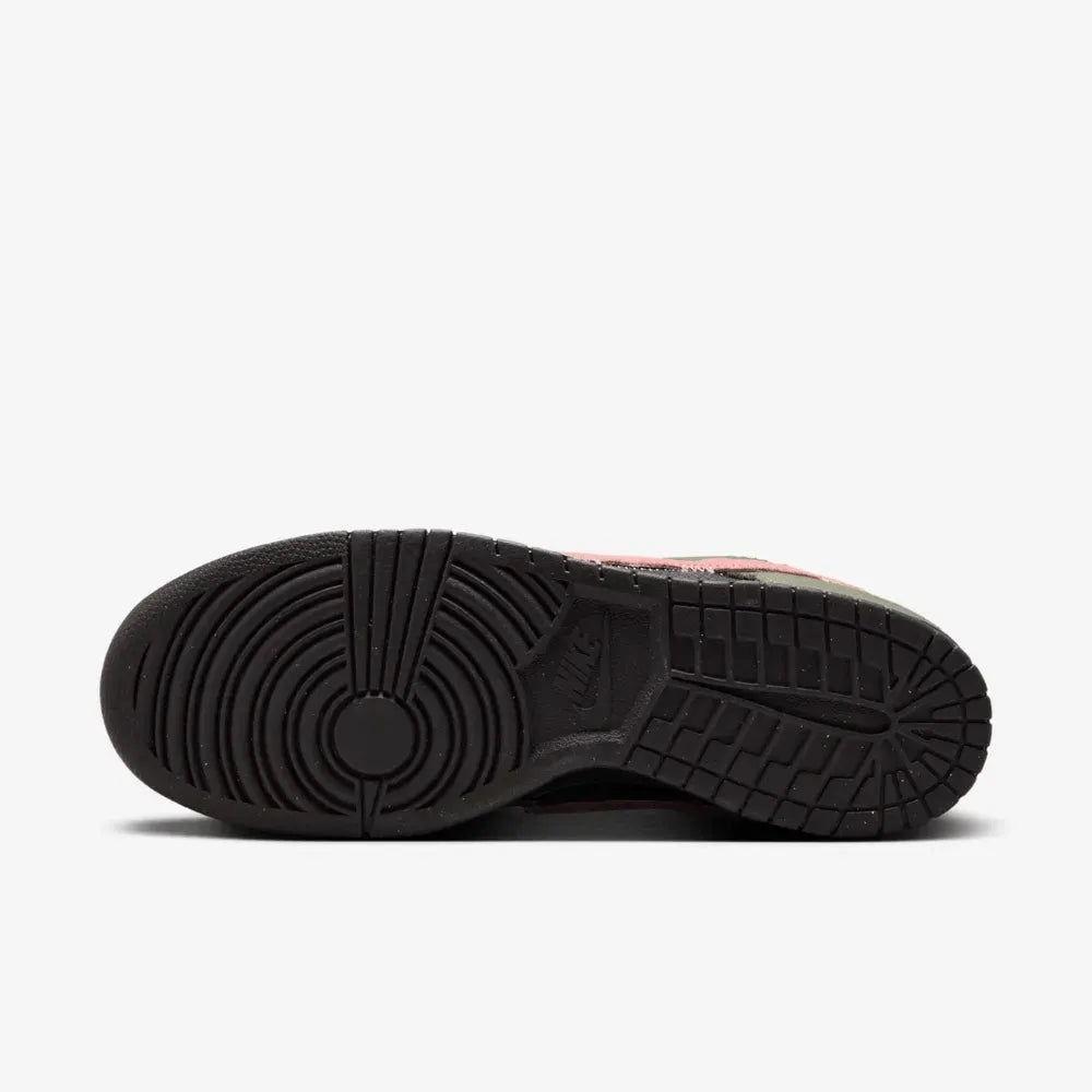 Dunk Low Dunks Not Dead