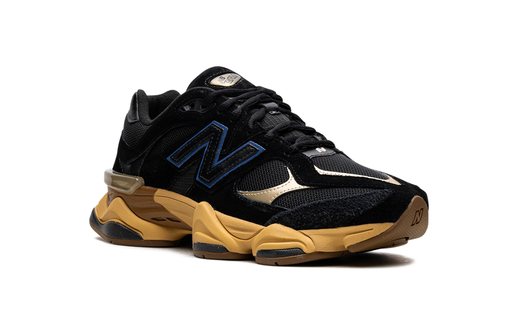 9060 Black Royal Gum