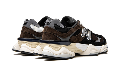 9060 Brown
