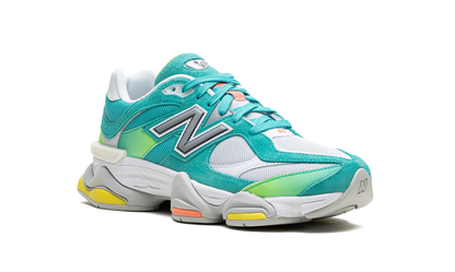 9060 Cyan Burst