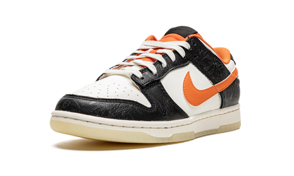 Dunk Low Halloween